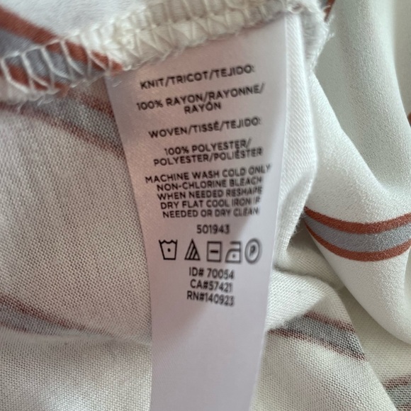 Loft Mixed Media Short Sleeve Red White Stripes Asymmetrical Shirt Size Large - Picture 5 of 6